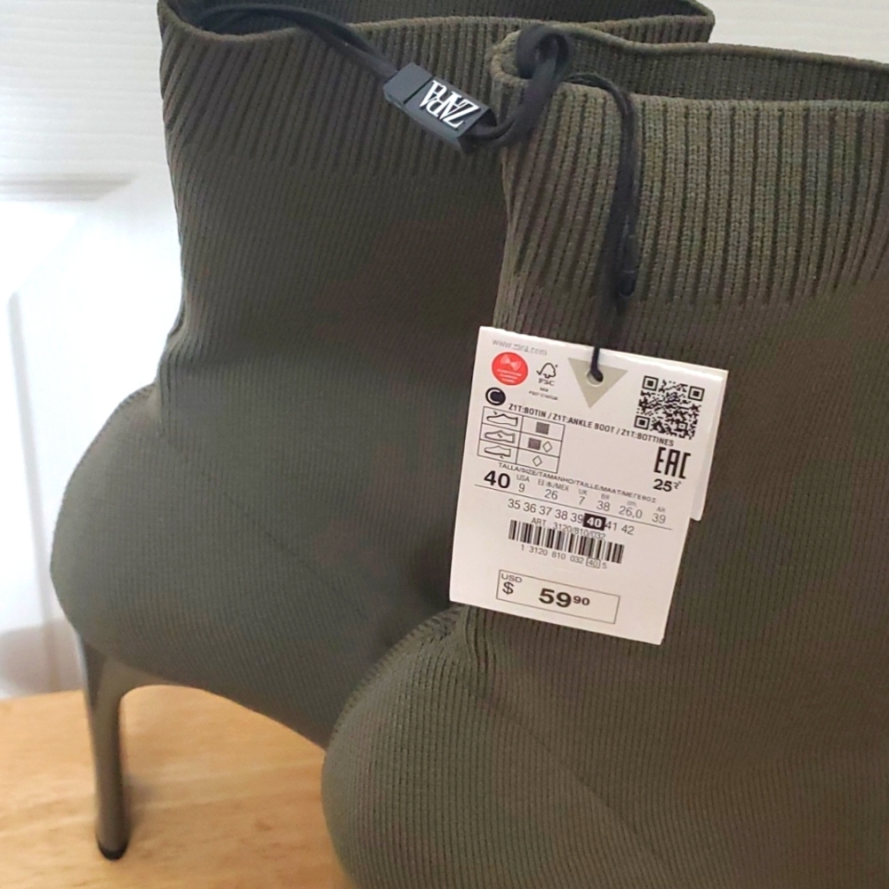 Zara Khaki Ribbed Heeled Boots